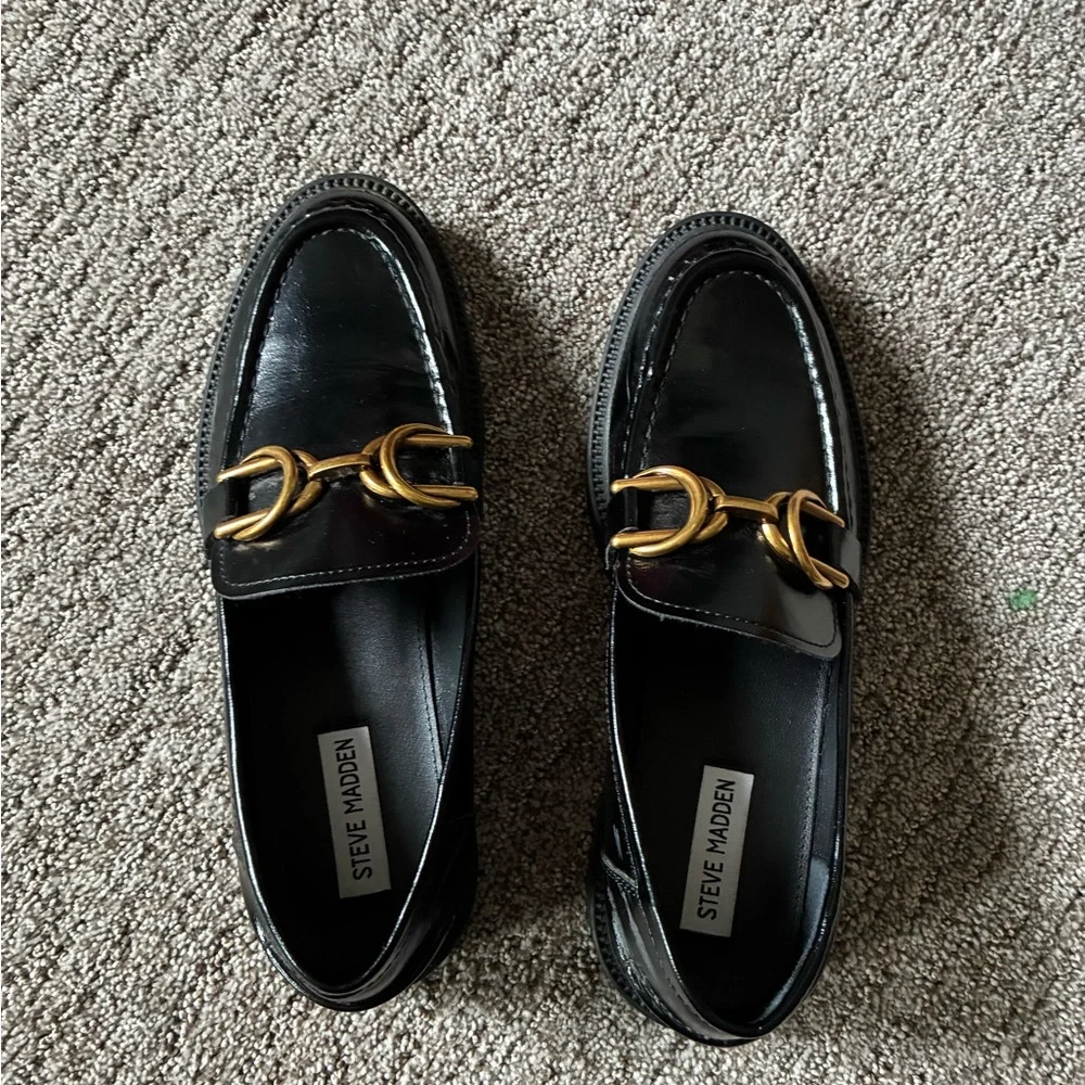 Steve Madden Swamie Loafers - Picture 2 of 5